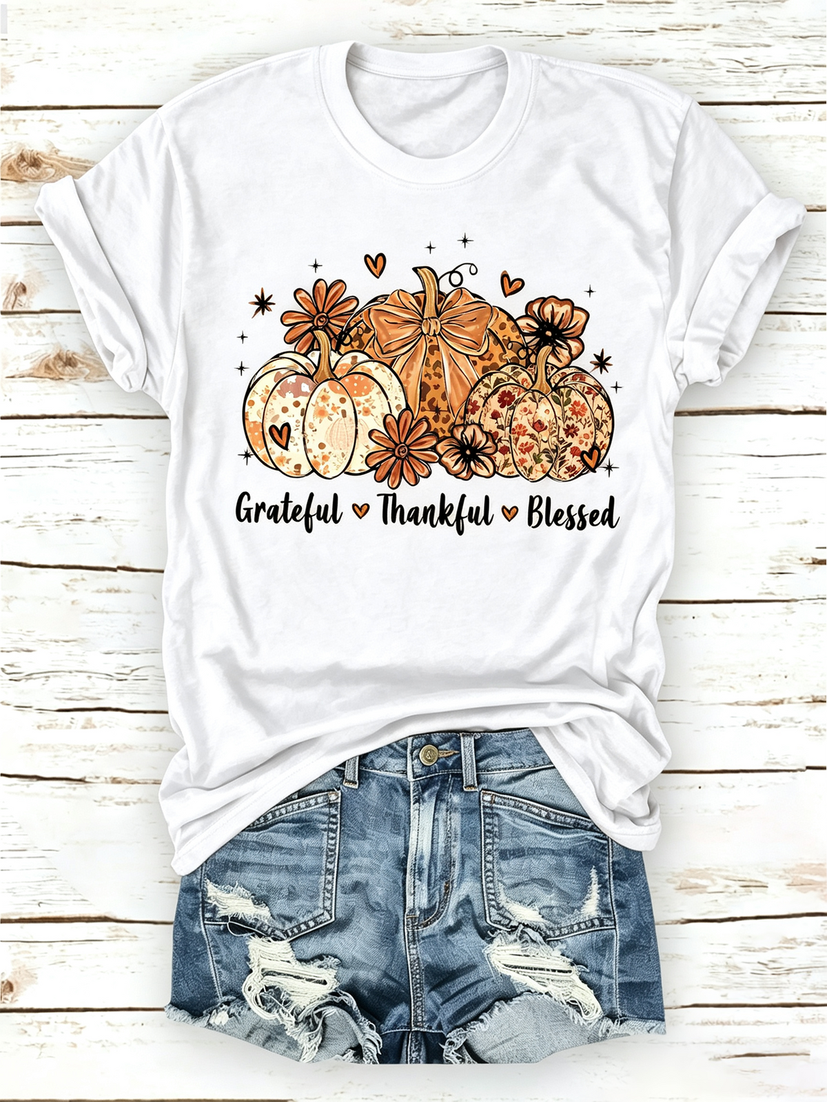 Women's Grateful Thankful Blessed Pumpkin Graphic T-Shirt, Fall Thanksgiving Floral Pumpkin Short Sleeve Crewneck Tee