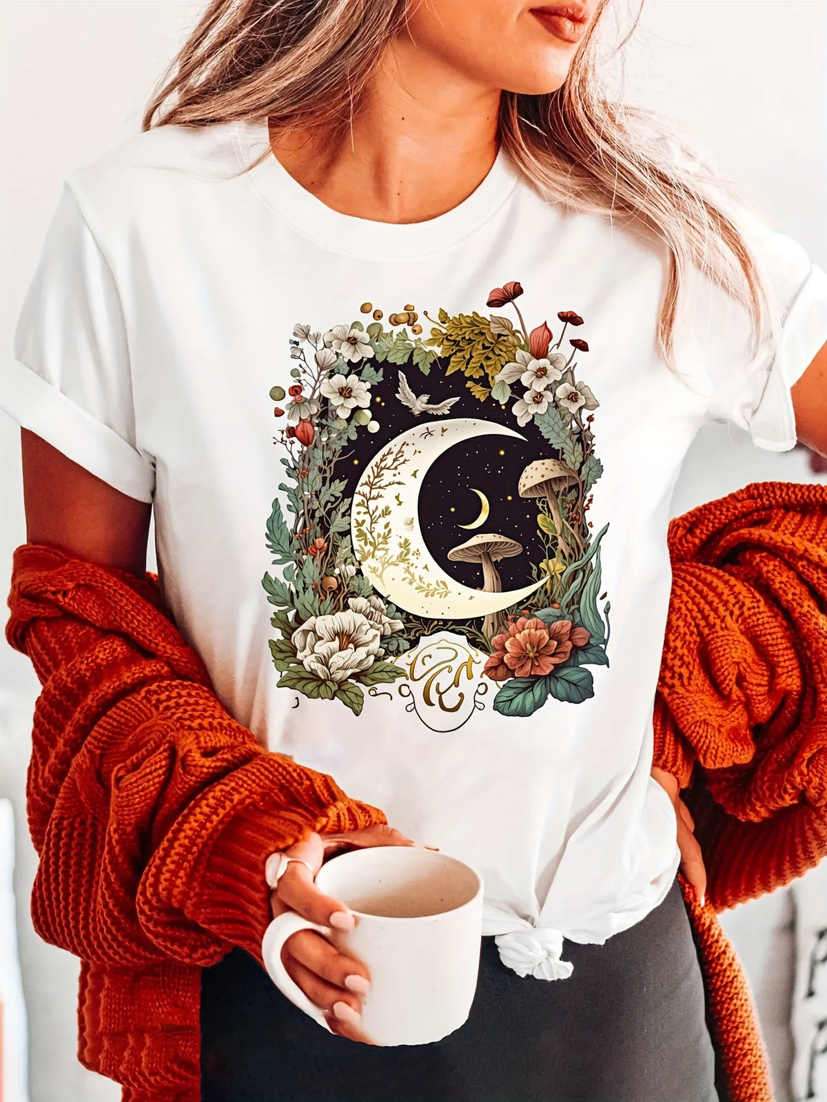 Vintage Floral Moon Mushroom Graphic T-Shirt Cottagecore Wildflower Bird Crescent Moon Short Sleeve Tee